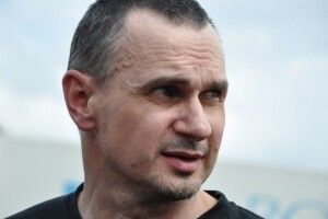 У новорічному привітанні Олег Сенцов заклив не забувати про ув'язненого Віталія Марківа (Відео)