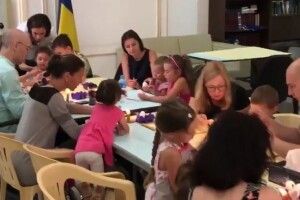 В Об’єднаних Арабських Еміратах вчилися створювати писанки