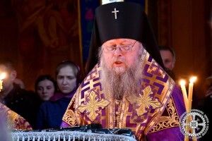 Церковне розпорядження волинянам: молитися про позбавлення від епідемії та... регулярно приступати до причастя