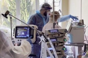 Смертність від COVID-19  продовжує зашкалювати: на Волині за добу – 21 померлий, на Рівненщині – 20, на Львівщині - 49