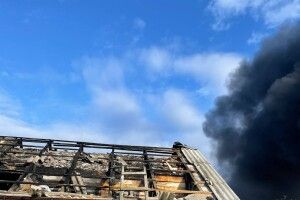Луцький голова показав, як ударна хвиля пошкодила оселю лучан (Фото)