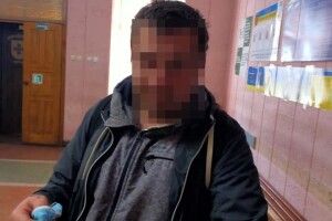 У Рівному проїжджою частиною сунув дядько, в жилах якого тік майже чистісінький спирт (Фото)
