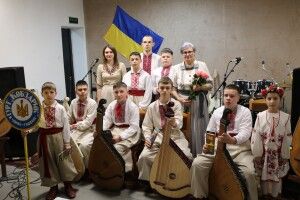 Відомий  гурт юних волинян-патріотів презентував нову програму з нагоди знакових іменин (Фото)