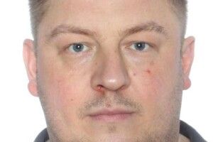 Взято під варту поліцейського, який вкрав 13 мільйонів і переховувався на Рівненщині в лісі  