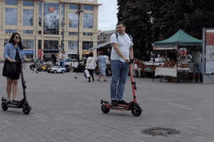 У Луцьку упродовж місяця тестуватимуть сервіс прокату електросамокатів