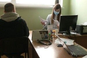 Хочуть, але бояться: як вакцинують волинян з хронічними захворюваннями