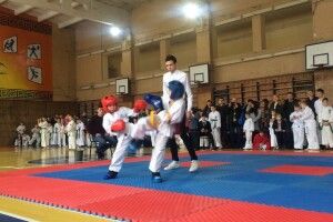 Нововолинські тхеквондисти отримали нову спортивну форму