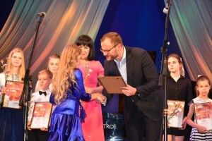 Творчо обдарованих дітей нагородили грошовими преміями та оваціями