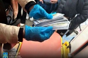 На Львівщині затримали волинянку за схему «виїзд за кордон за гроші»