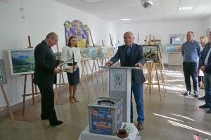 На Волині роботи відомого художника зібрали солідну суму на аукціоні (Фото)