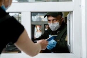 Пропуск іноземців в Україну відновлено