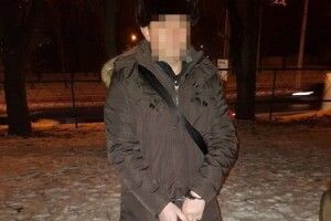 На хабарі зловили прикордонника, який планував влаштуватися у «міністерство ЛНР»