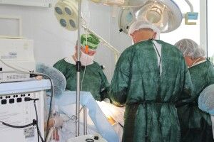 На Волині лікарі врятували життя чоловіку з ножовим пораненням серця