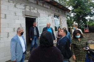 Як проходить будівництво амбулаторій сіл Залізниця, Судче, Цир