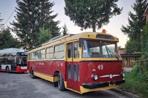 Раритетний тролейбус у Луцьку пропонують зробити музейним (Фото)