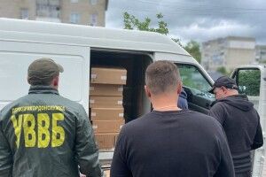 У волинянина знайшли 100 тисяч пачок російських та білоруських цигарок (Фото) 