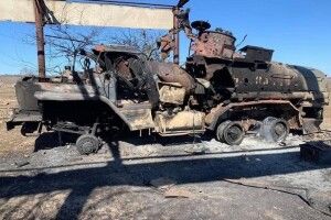 «Знову не доїхали»: ЗСУ знищили колону машин забезпечення окупантів (Фото)