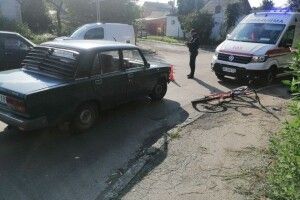 У Луцьку автомобіль збив велосипедиста