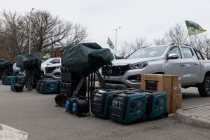 Порошенко передав шість комплексів «Ай-Петрі» для захисту критичної інфраструктури