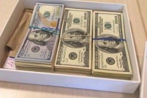 ГПУ затримала при отриманні хабара керівника відділу Мін'юсту і її заступника