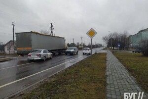 На Волині – ДТП: зіткнулися три автівки