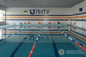 Військові зможуть безкоштовно плавати в басейні Луцького вишу