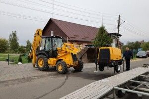 На Волині громада отримала чергову допомогу з-за океану (Фото)