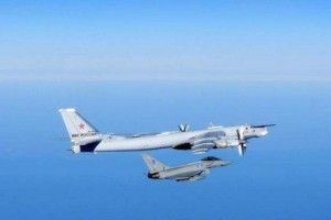 Британські винищувачі перехопили два російські бомбардувальники