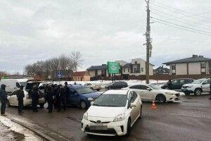У Рівному свекруха віддала 140 тисяч гривень за «порятунок» невістки