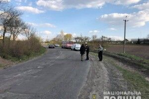 У Рівненському районі на ходу із маршрутки випав пасажир