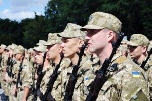 Президент підписав указ про звільнення в запас строковиків