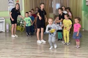 У Ковелі для дітей вимушених переселенців провели заняття з арт-терапії
