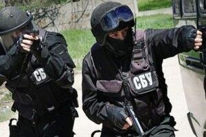 У княжому місті «диверсанти» «замінували» педколедж та мерію