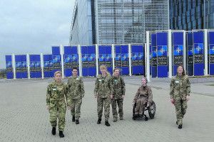 У штаб-квартирі НАТО українкам аплодували стоячи