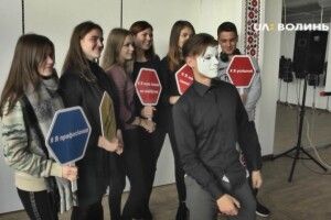 У Луцьку змагаються студенти за звання кращої швачки, кулінара, слюсара та зварювальника