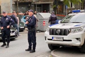 У початковій школі в Белграді семикласник розстріляв учнів