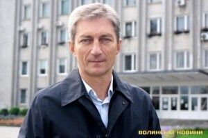 Мер Ковеля пообіцяв ремонтувати у місті по 10 дворів щороку