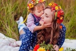 Петро Порошенко привітав українських матерів зі святом