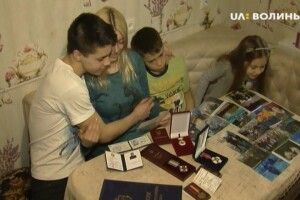Сім’я загиблого в АТО прикордонника бажає воїнам, щоб повернулися додому цілі й здорові