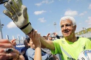 Найстаршим у світі професійним футболістом став 73-річний ізраїльтянин