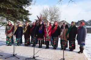 У Голобській громаді на «Різдвяний ярмарок» приїхало 13 співочих колективів