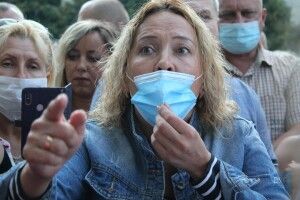 У Володимирі через конфлікт лікаря з адміністрацією закладу мітингували (Фото, відео)