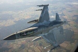 У Польщі піднімали в повітря винищувачі