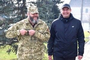 Голова Волинської облради привітав знаного іменинника