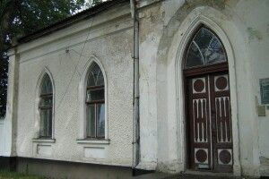 На Волині власницю зобов’язали демонтувати елементи утеплення і прибудований тамбур у пам’ятці ХІХ століття