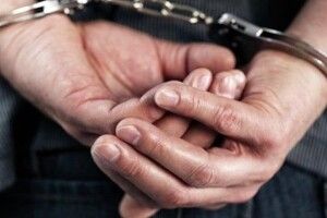 Син жорстоко вбив матір, бо потрібні були гроші