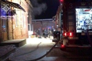У Львові під час пожежі на складі постраждав чоловік