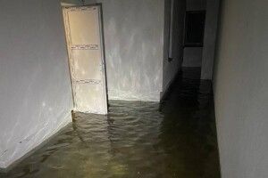 В обласному центрі Волині підтопило житловий будинок (Фото)