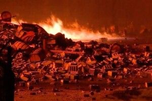 «Горіло, палало». У США згорів склад з 45 тисячами бочок віскі