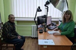 На Волині 66-річний чоловік вперше отримав паспорт громадянина України